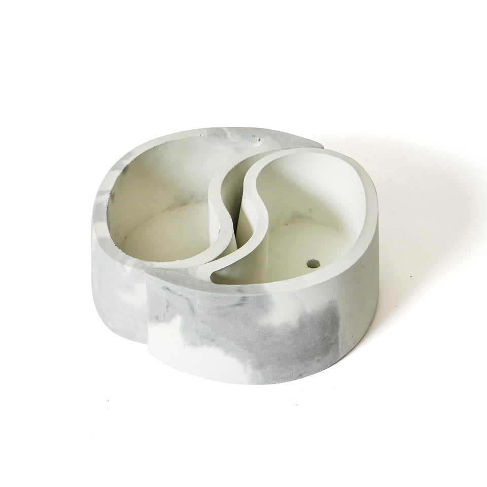 Yin Yang Planter Set