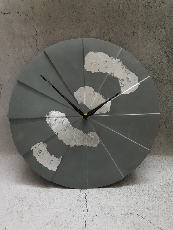 Lux 12" Round Clock - Grey & Silver