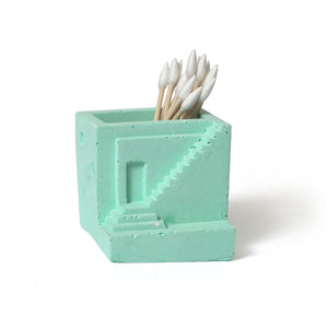 Mini staircase organisers