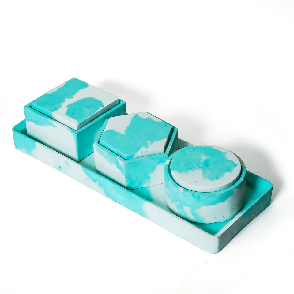 Multipurpose platter/tray with boxes