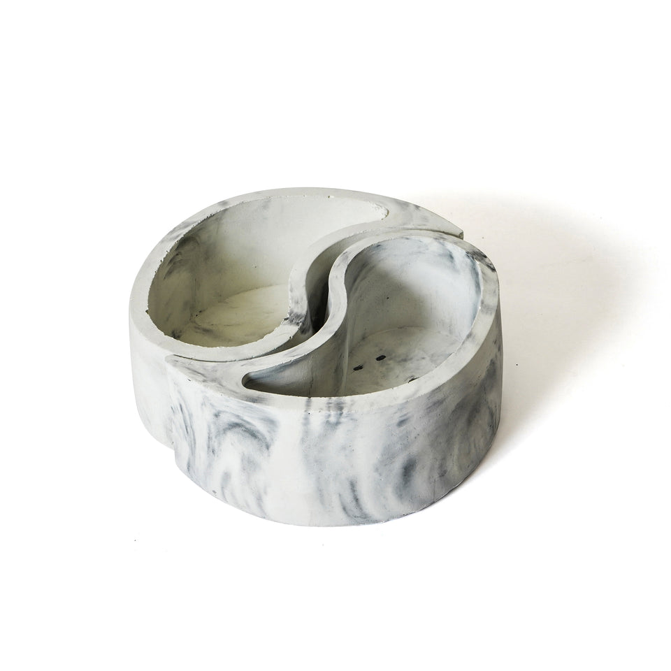 Yin Yang Planter Set