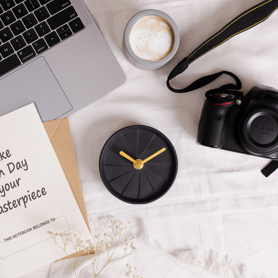 Desk Clock - Elevate Black