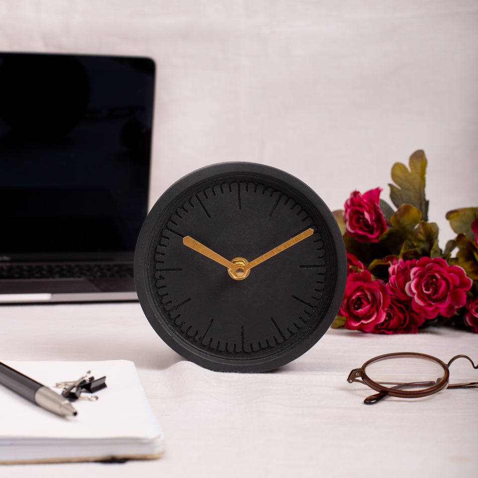 YC Eclectic Black