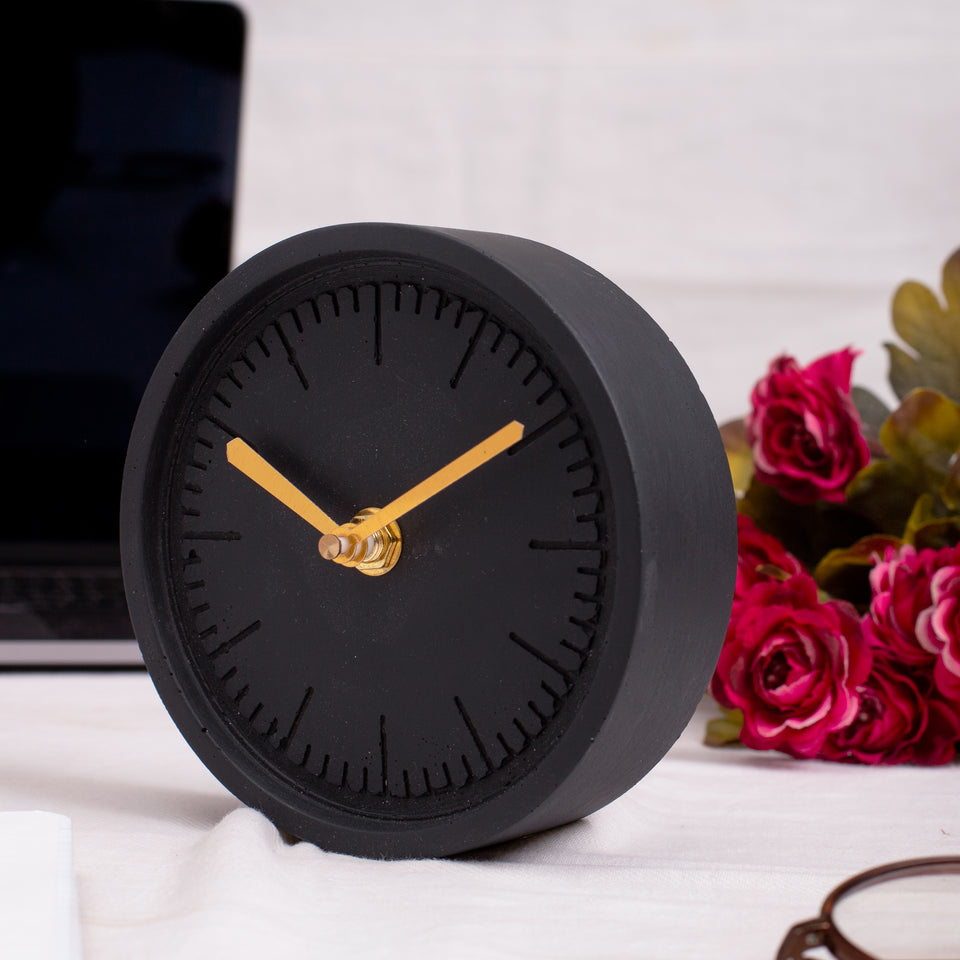 YC Eclectic Black