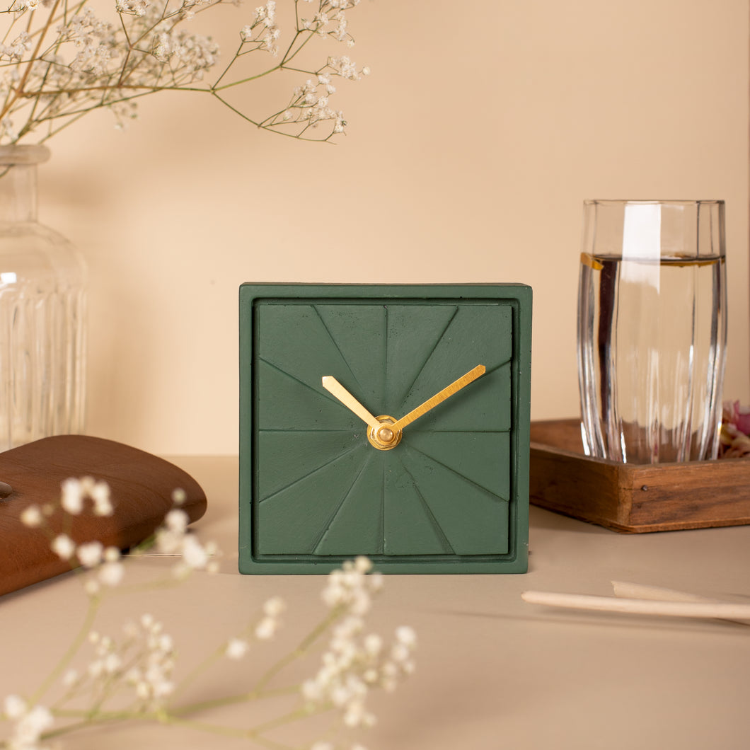 Table Clock - Elegance Royal Green
