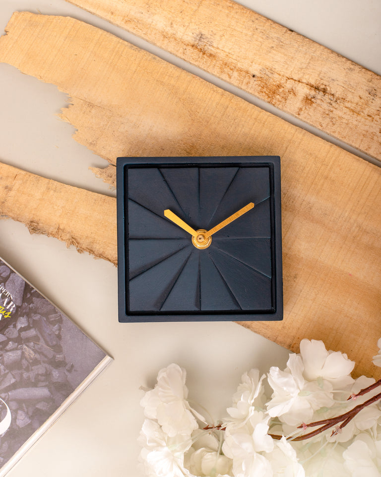 Table Clock - Elegance