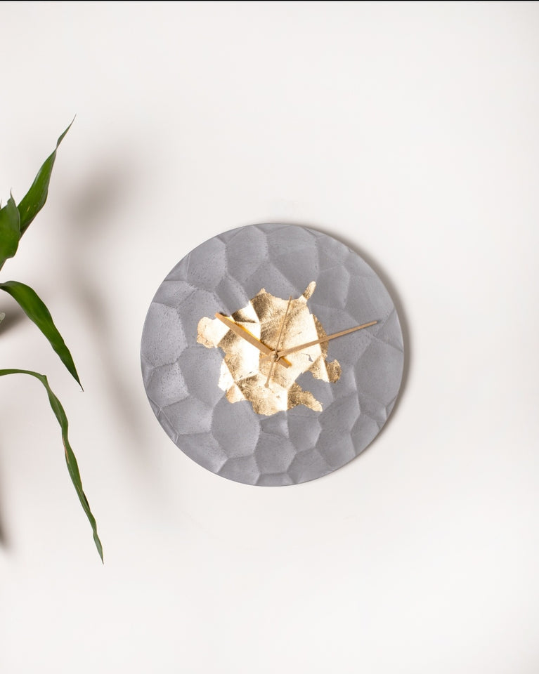Lux Honeycomb 12" - Grey & Gold
