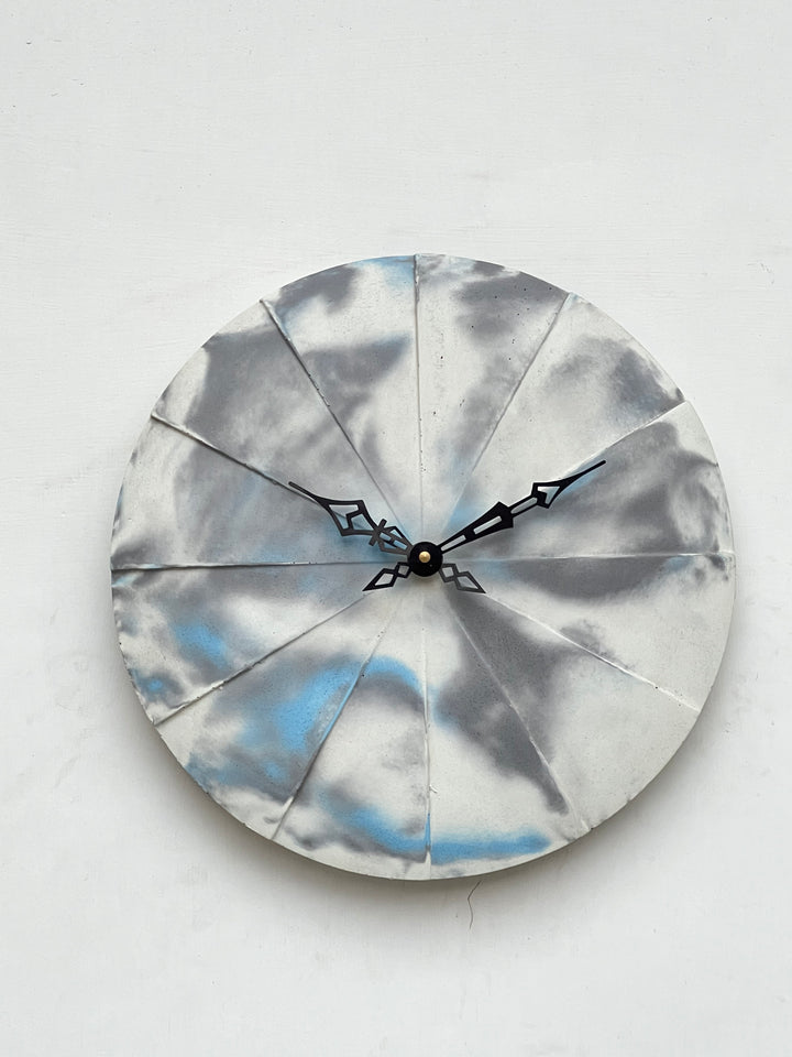 High tide -12” wall clock